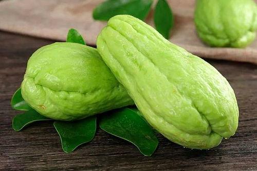 痛风吃莴瓜,莴瓜助力缓解痛风症状