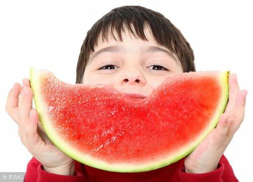 2岁可以吃瓜吗,营养与安全的双重考量