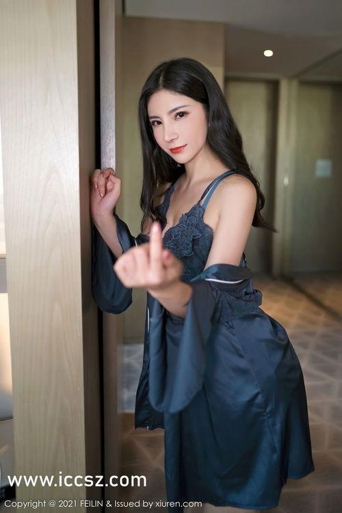 老师直播间吃瓜事件,老师意外成为网络焦点